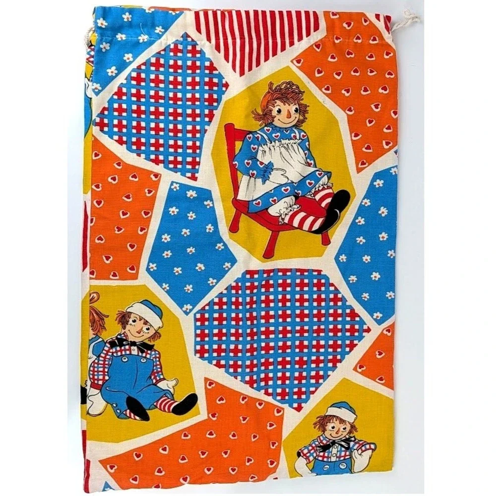 Vintage 1970s Raggedy Ann & Andy Pacific Drawstring Laundry Bag Faux Patchwork